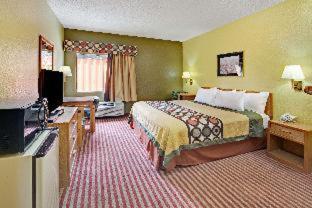 Hotel Super 8 By Wyndham Pasadena